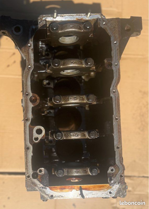 Bloc Moteur SOF110 16v PSA pour RALLYe🏎️ (image 1)