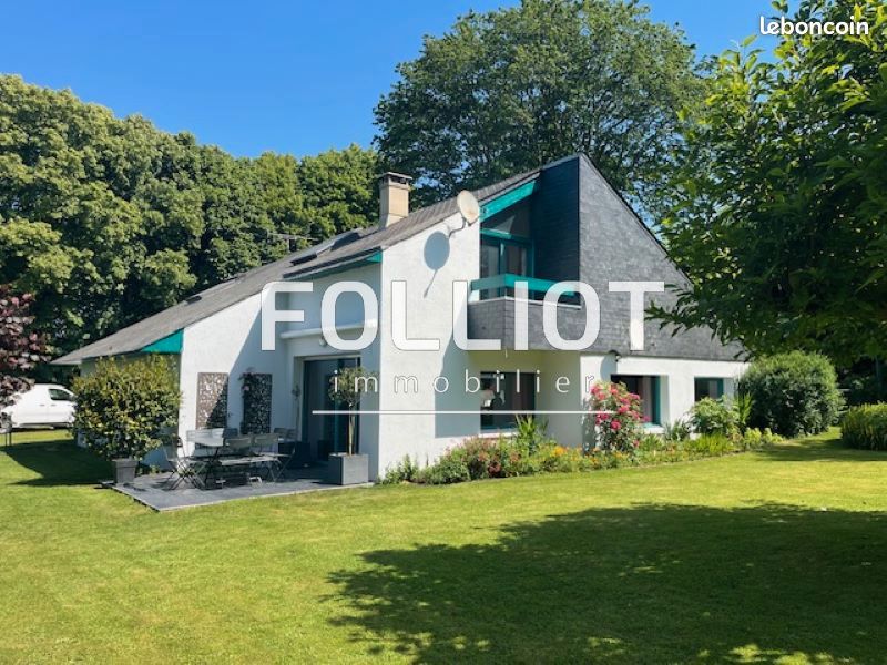 Maison 7 pièces 167 m² · à Vire Normandie · 167 m² · 320 500 €