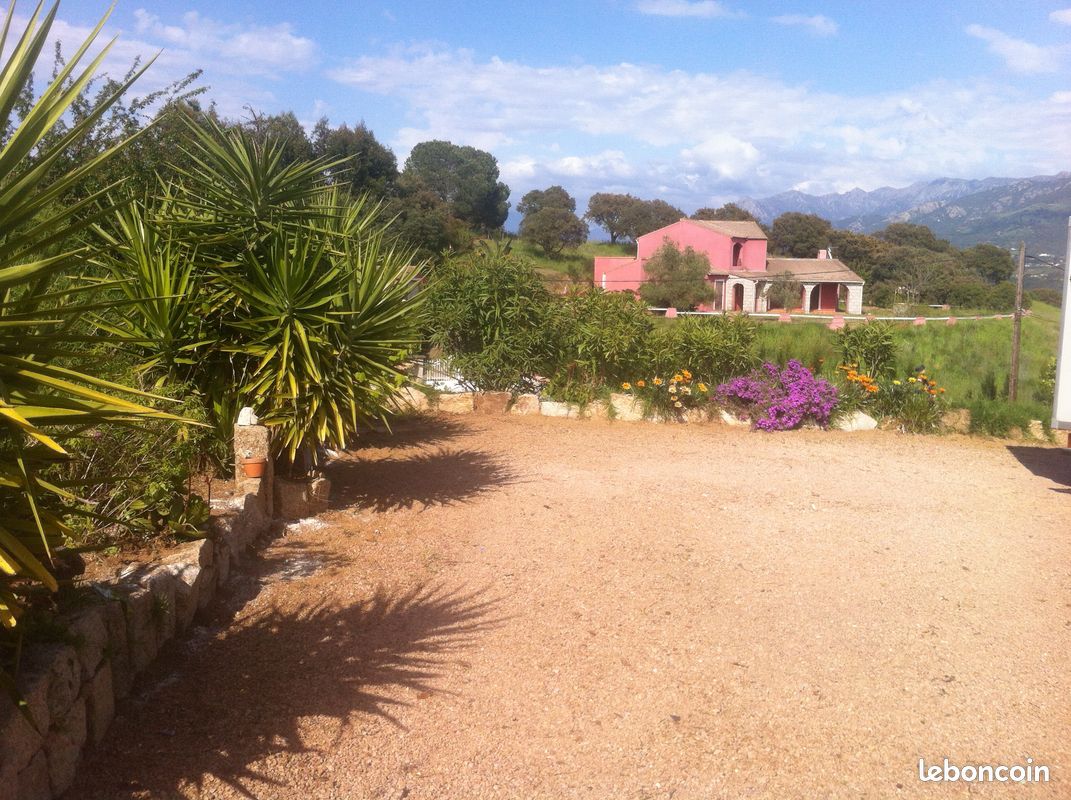 Afa, jolie villa 4 à 6 pers proche mer et montagne (image 2)