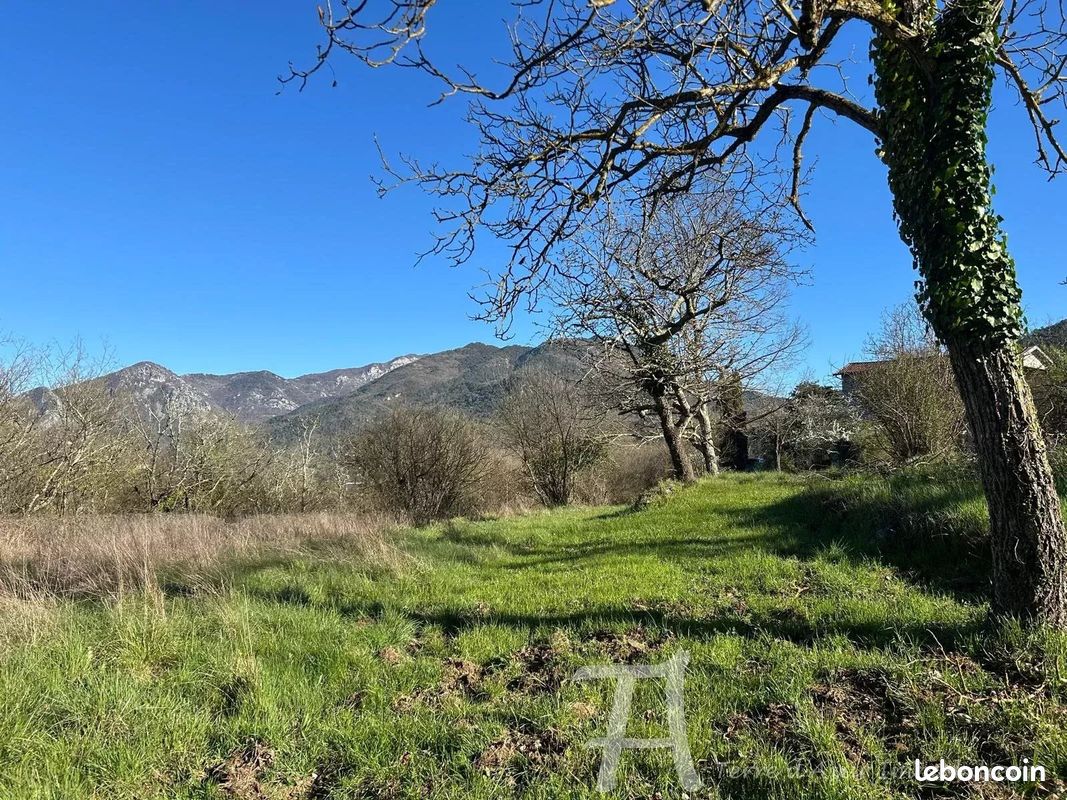 Terrain 1260 m² · à Sospel · 1 260 m² · 375 000 €