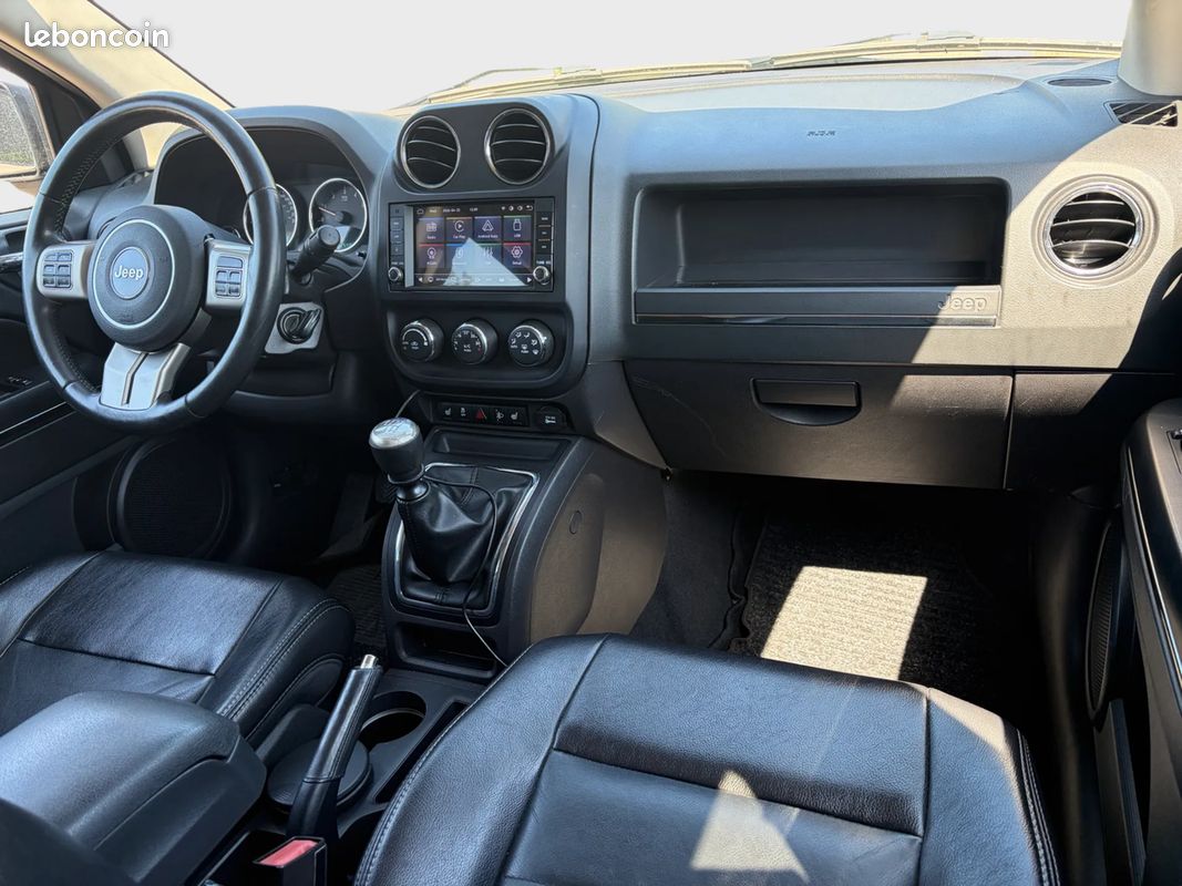 Jeep Compass Jeep Compass 2.2 CRD 163 FAP Limited 4x4 *CARPLAY* VO911 (image 12)