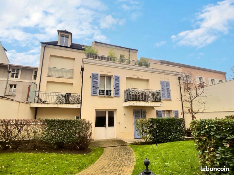 Appartement 1 pièce 31 m² · à Rambouillet · 31 m² · 780 €/mois