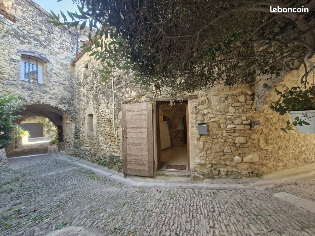Maison 2 pièces 40 m² · à Peypin-d'Aigues · 40 m² · 645 €/mois
