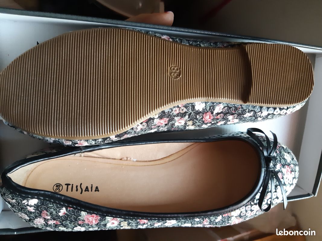 Chaussures neuves - ballerines (image 2)