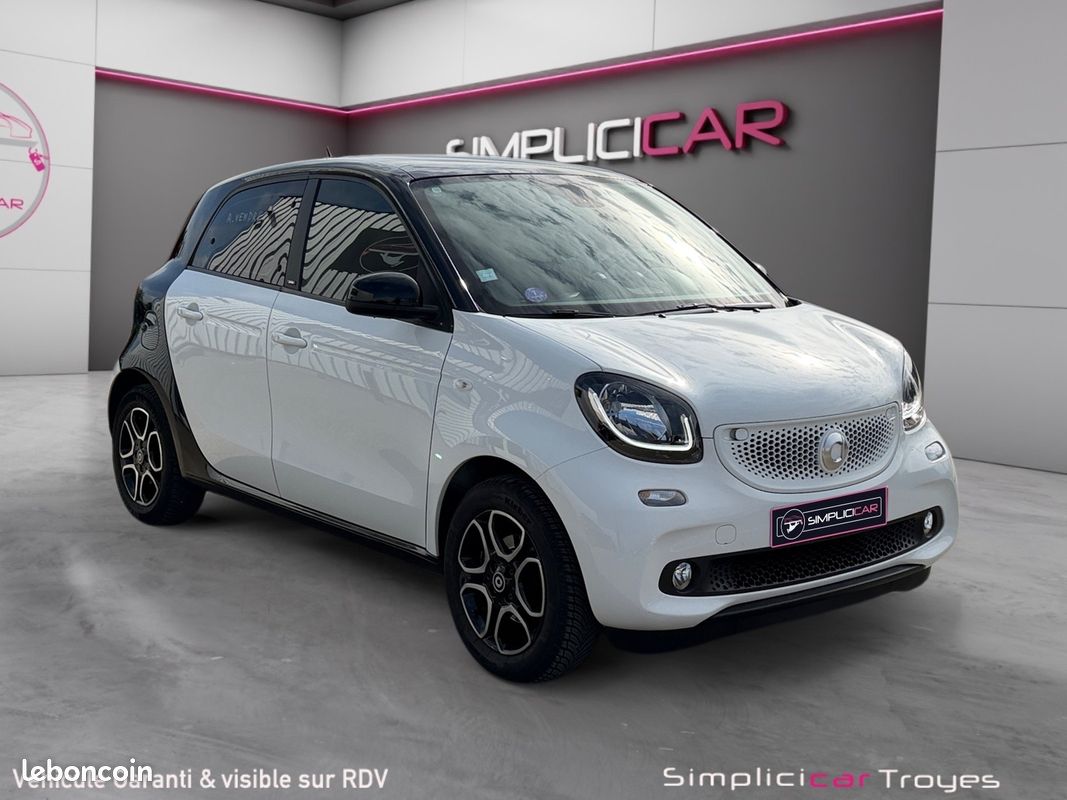 SMART FORFOUR II 0.9 90 PASSION TWINAMIC BVA6 90Ch Garantie 12 mois (image 1)