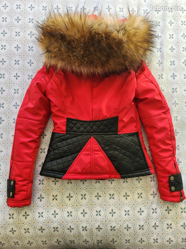 Doudoune Fourrure Veste En Fourrure Rouge Doudoune Moncler Rouge