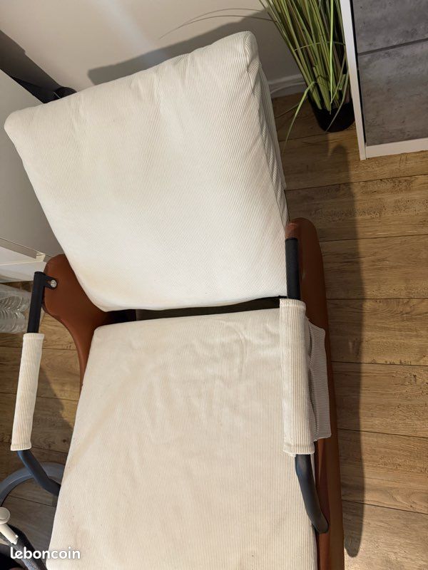 Fauteuil balançoire (image 1)