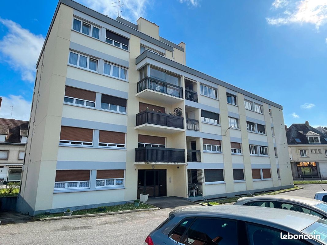 Appartement 4 pièces 80 m² · à Elbeuf · 80 m² · 87 000 €