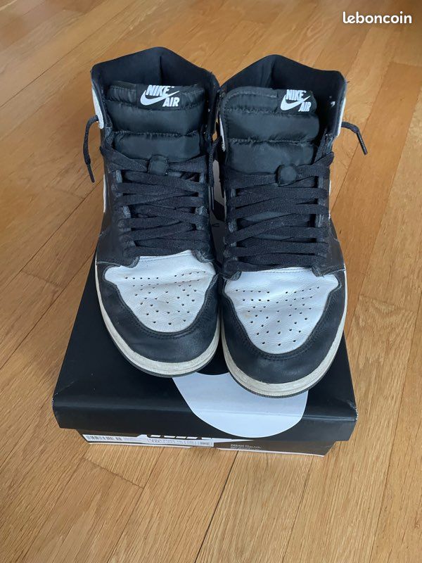 Véritable Nike Air Jordan 1 (image 2)