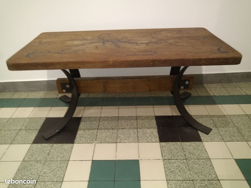 Table basse bois foncé (image 1)