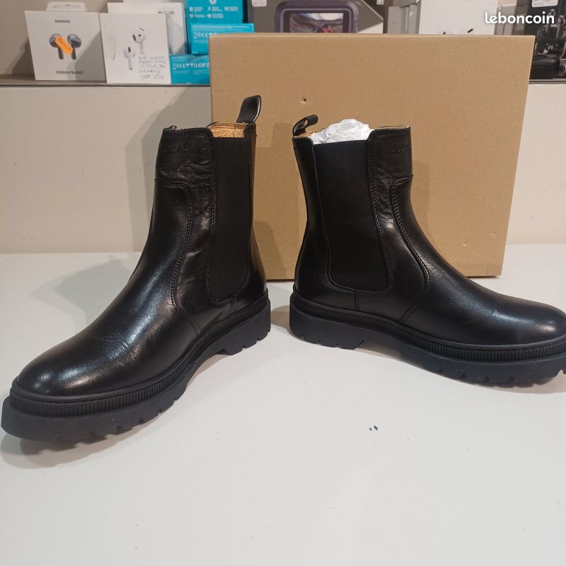 Bottine Chelsea en cuir   noir 1 25056 41 003 : Achetez en ligne les