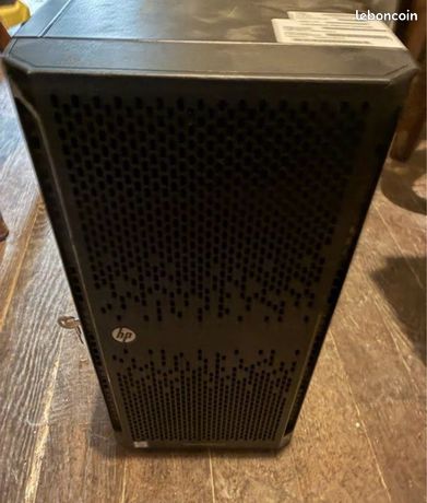 Serveur HP Proliant ML350e Gen8 Base - Xeon E5-2407 2.2 GHz à 1539.79