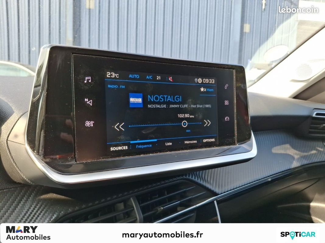 PEUGEOT 2008 PureTech 130 S&S EAT8 Style (image 14)