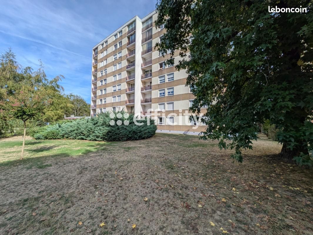 Appartement 3 pièces 80 m² · à Limoges · 80 m² · 91 000 €