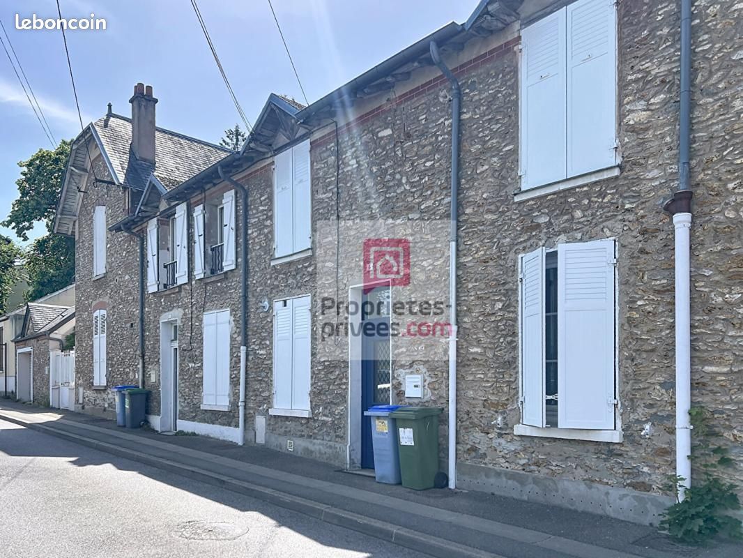 Maison 3 pièces 64 m² · à Rambouillet · 64 m² · 250 000 €