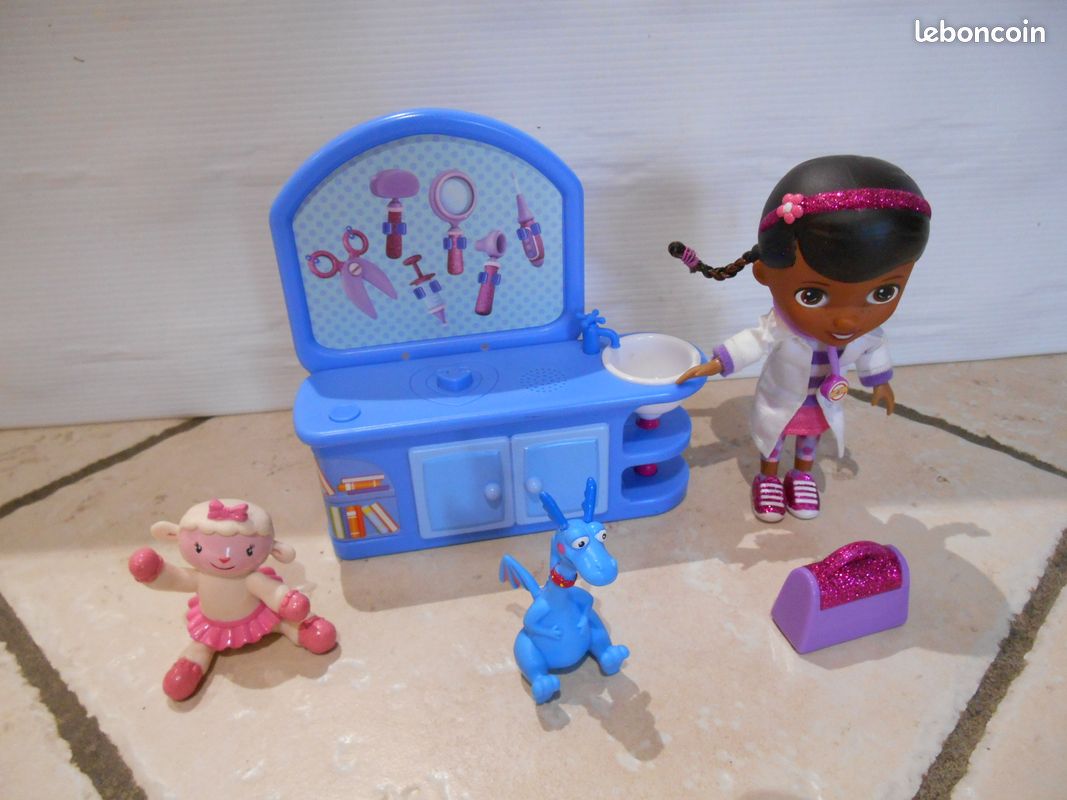 Lot de jouets n 06 (image 1)