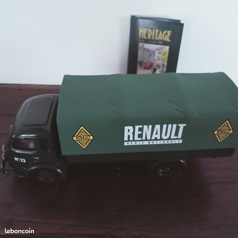 Corgi 1/50 Renault Fainéant – Peinture Valentine, Miniature De Collection