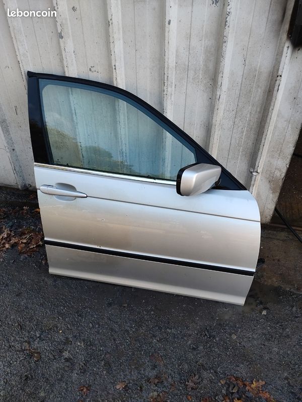 Porte avant droite bmw E46 (image 1)