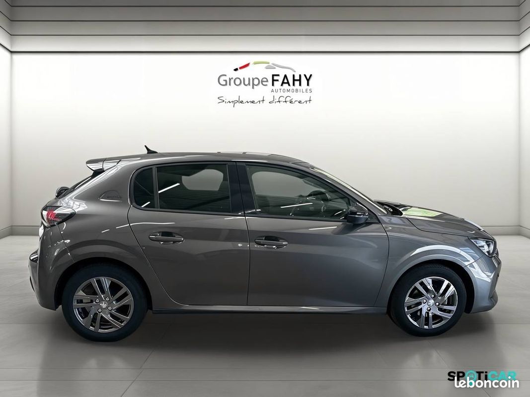 PEUGEOT 208 PureTech 100 S&S BVM6 Style (image 3)