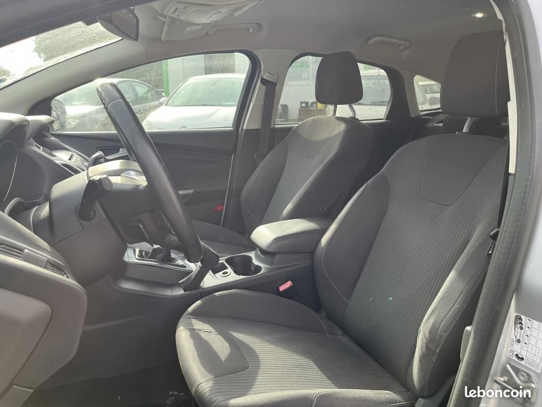 Ford Focus 1.6 TDCi 95 FAP S&S Trend (image 8)