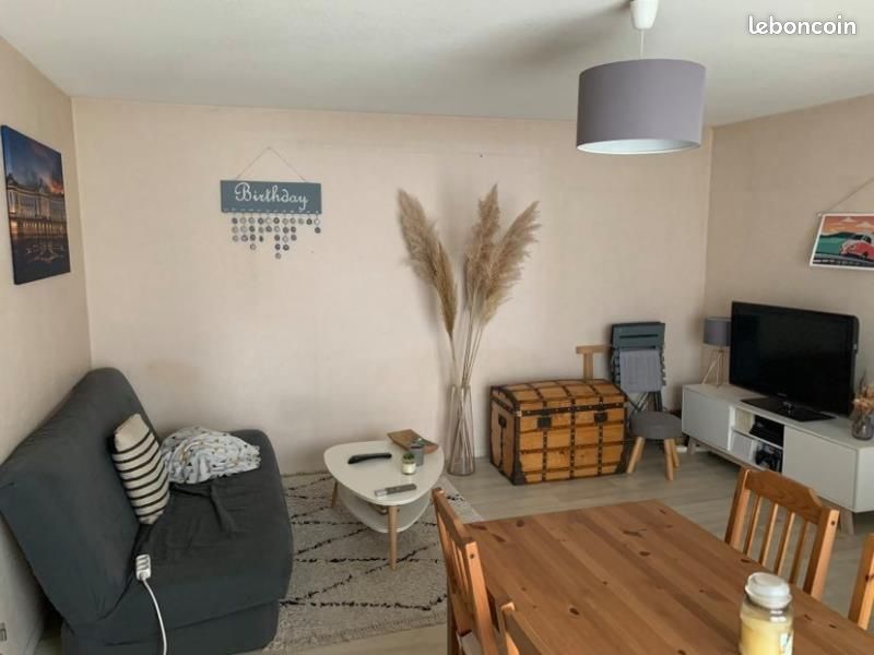 Appartement 2 pièces 50 m² · à Poitiers · 50 m² · 589 €