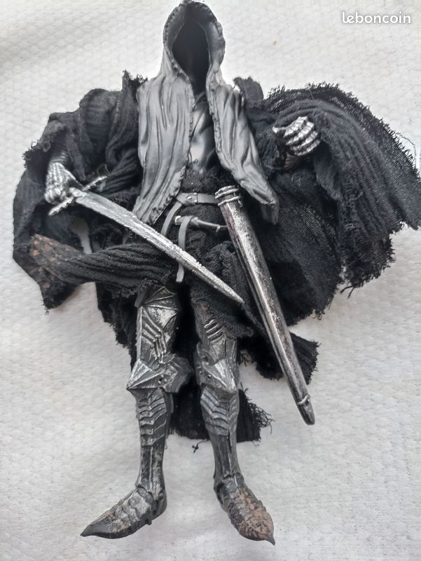 SEIGNEURS des ANNEAUX 2003 / 2 NAZGUL CAVALIER NOIR sans TÊTE 2 FIGURINES (image 3)