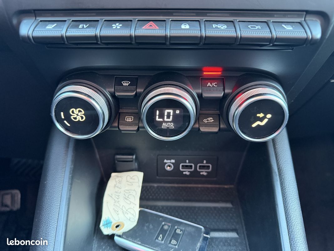 Renault CAPTUR II 1.6 E-TECH PLUG-IN 160CH INITIALE PARIS (image 13)