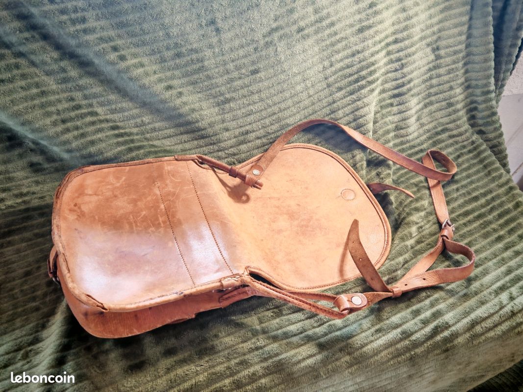 Gibecière Besace En Cuir épais - Chasse Pêche Vintage - Fabriquée En France