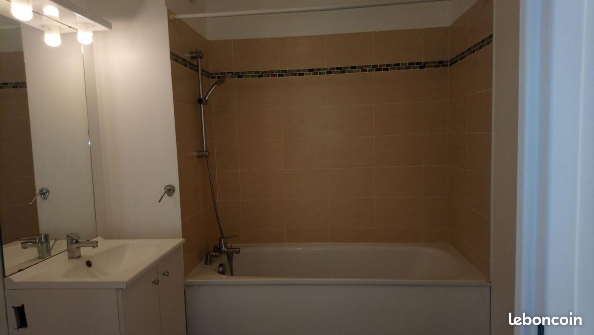 Appartement a louer vigneux-sur-seine - 3 pièce(s) - 60 m2 - Surfyn