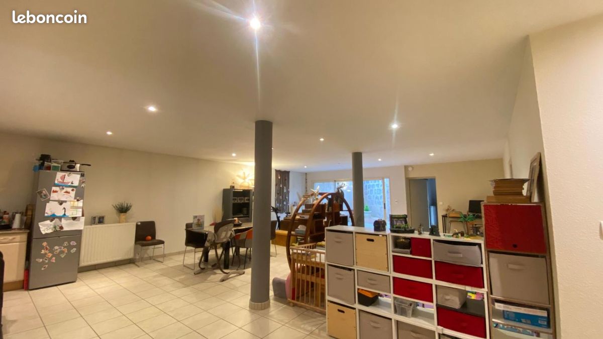 Appartement 3 pièces 138 m² - Brive-la-Gaillarde 19100 (image principale 3)