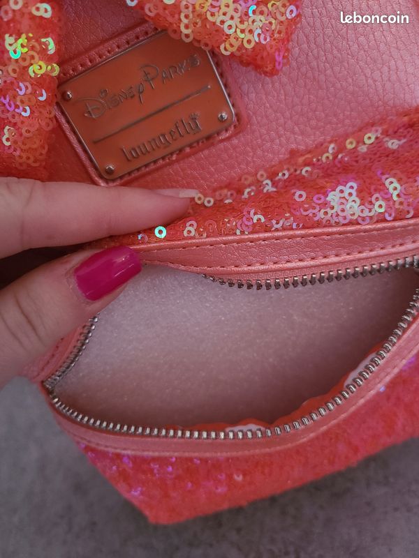 Sac Loungefly disney rose corail ariel (image 11)