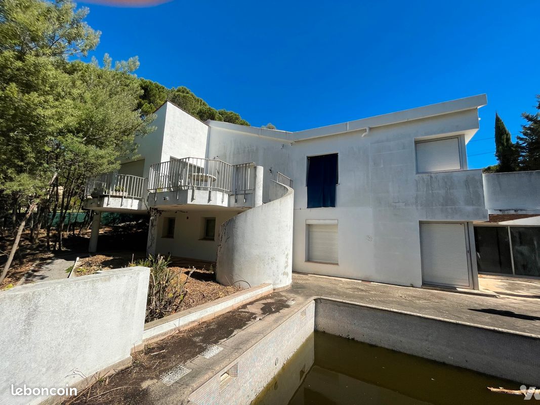 Maison 6 pièces 236 m² · à Vallauris · 236 m² · 1 450 000 €