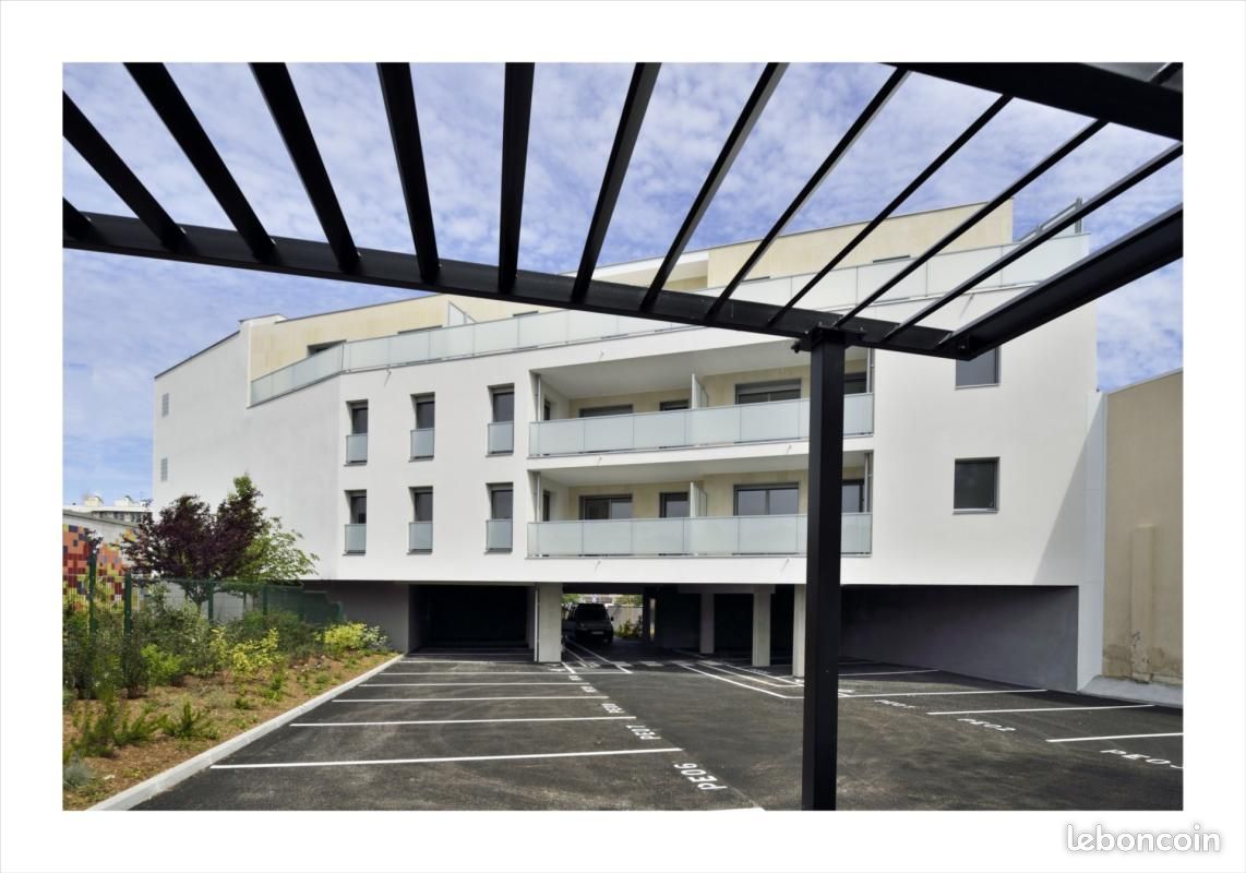 Appartement 3 pièces 75 m² · à Bordeaux · 75 m² · 958 €
