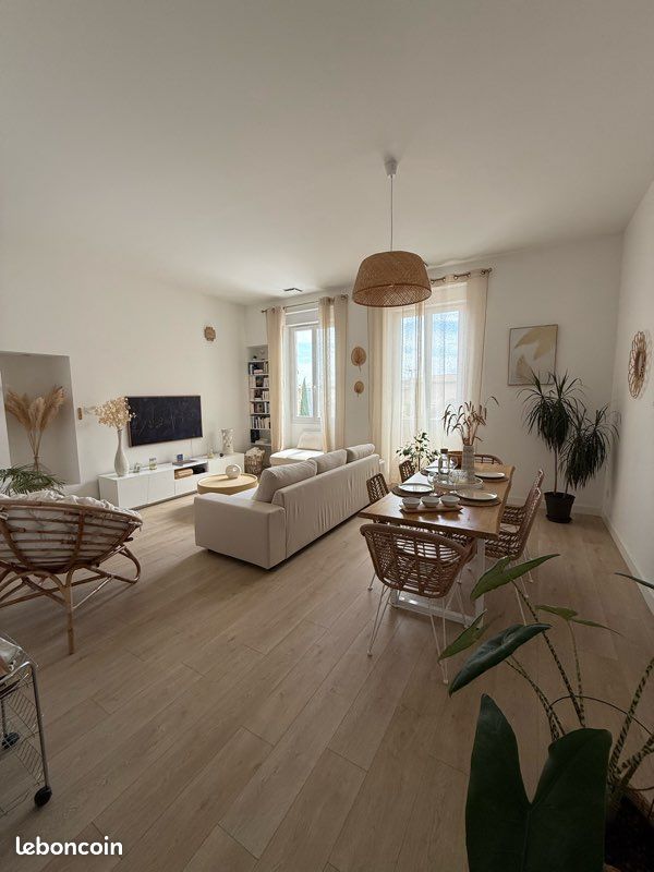 Appartement 3 pièces 90 m² · à Nîmes · 90 m² · 1 200 €