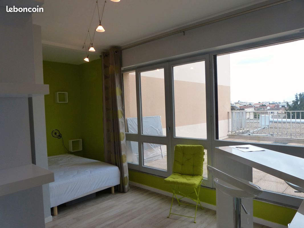 Appartement 1 pièce 17 m² · à Bordeaux · 17 m² · 535 €/mois