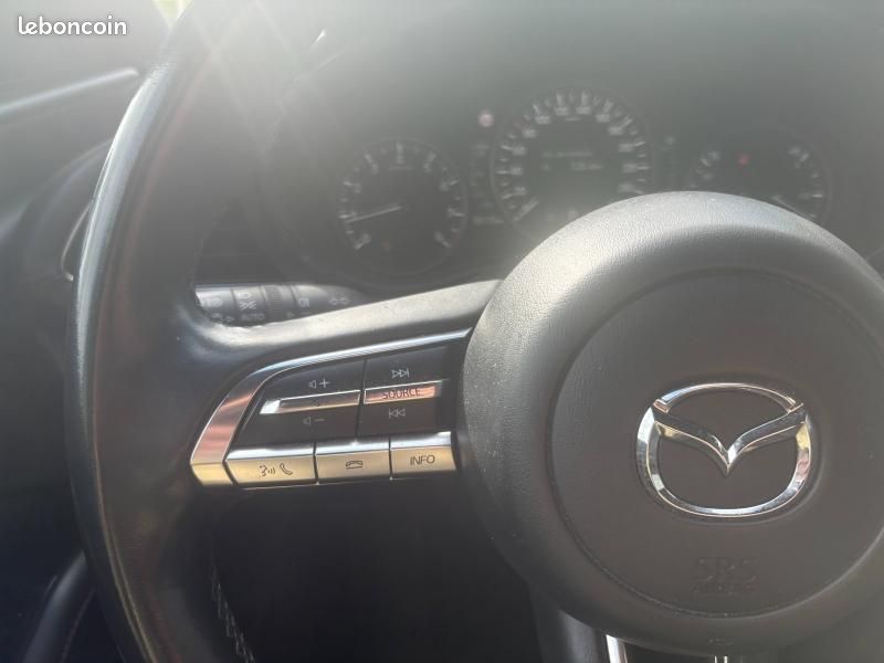 Mazda Mazda 3 2.0 e-SKYACTIV-G M-Hybrid 122ch Homura BVA 2022 (image 20)