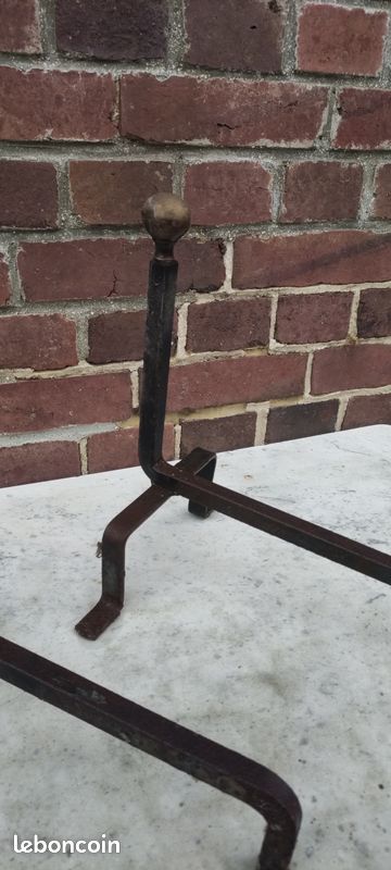 Paire de chenets anciens (image 2)