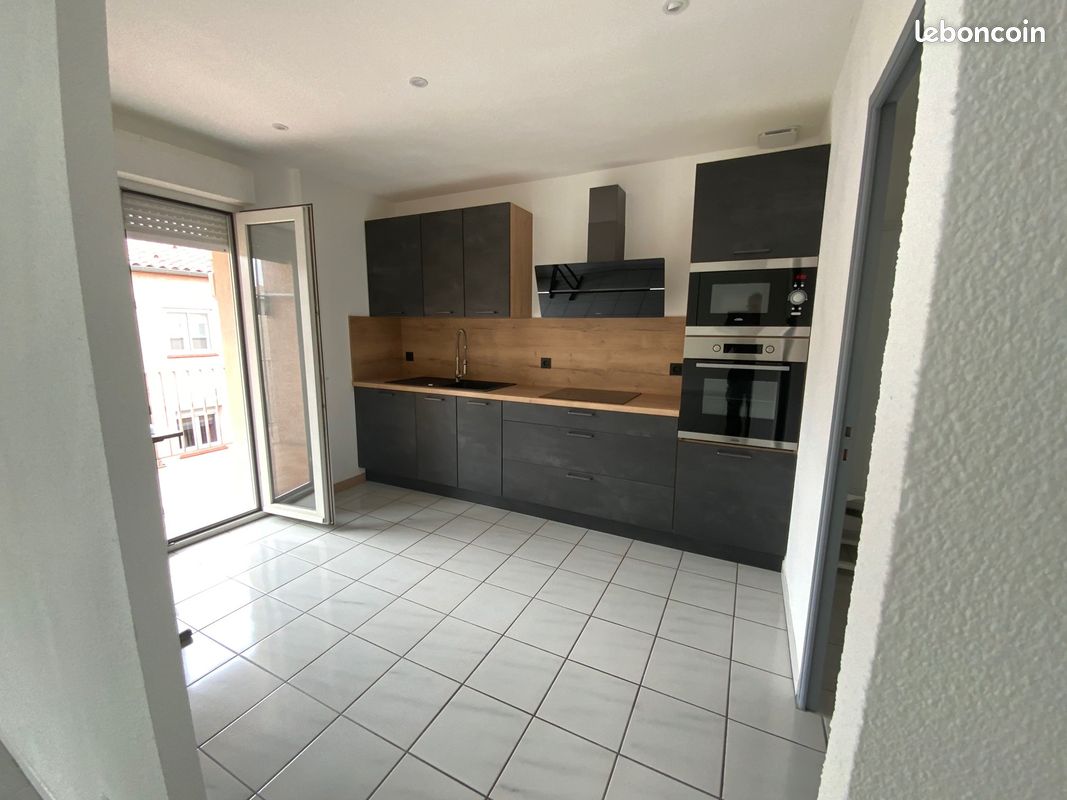 Appartement 4 pièces 102 m² · à Perpignan · 102 m² · 985 €/mois