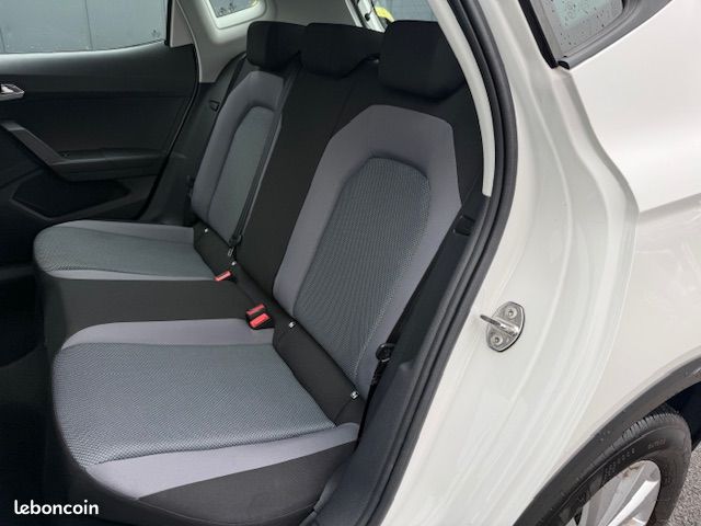 SEAT ARONA STYLE 1.0 95 ch Manuel (image 8)