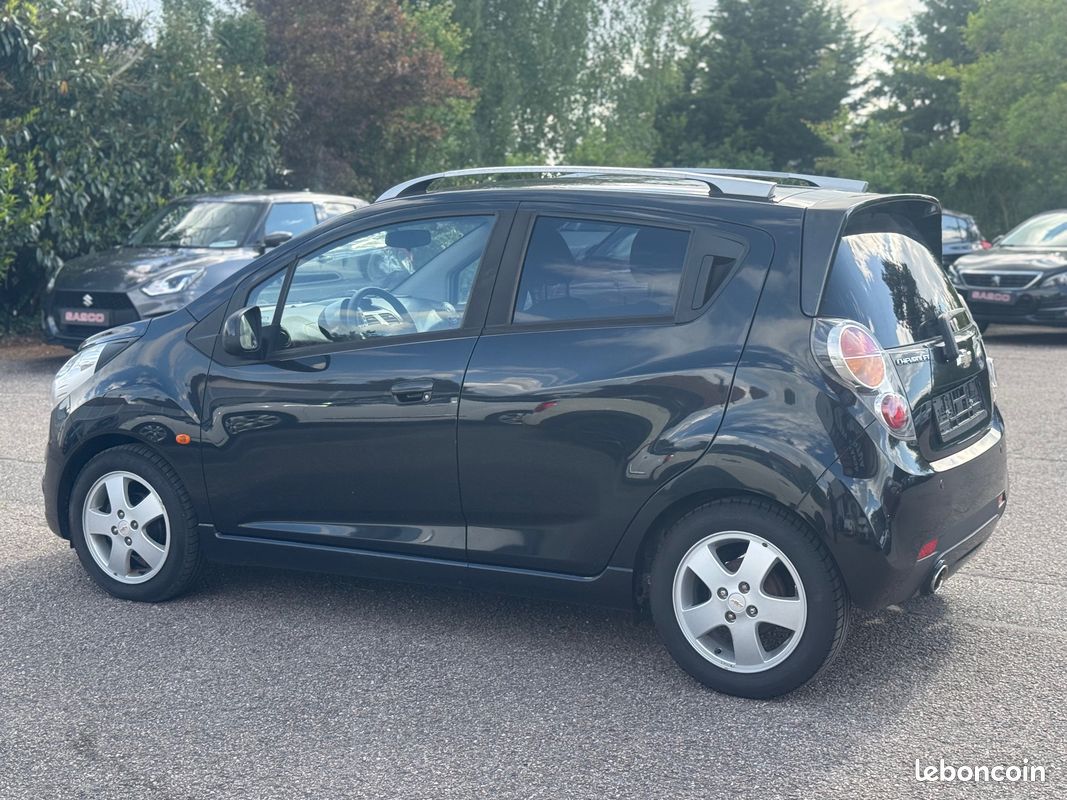 CHEVROLET SPARK 1.2 16 V 82 Cv LT * Clim Auto (image 3)