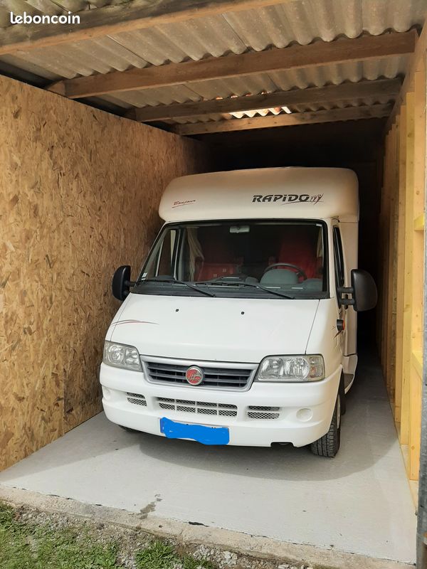 Garage Box · à La Bouëxière · 55 €/mois