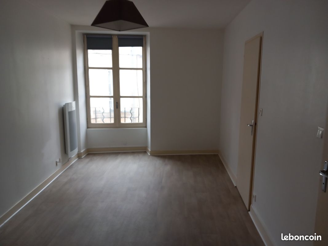 Studio hypercentre - Poitiers 86000 (image principale 2)