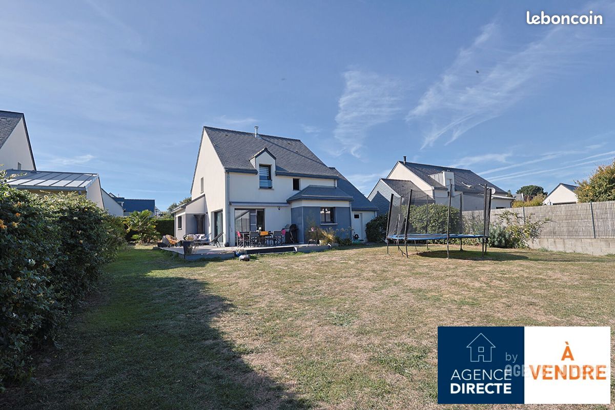 Maison 6 pièces 157 m² · à Saint-Coulomb · 157 m² · 658 560 €