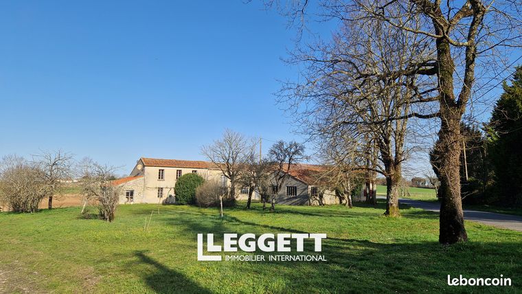 Maison 10 pièces 150 m²