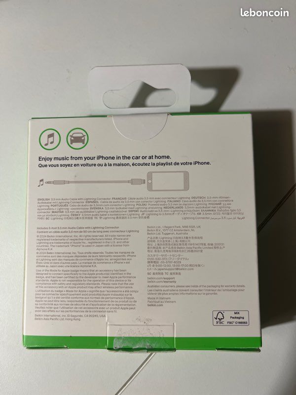 Câble audio 3,5mm avec connecteur Lightning (image 2)
