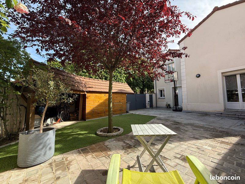 Maison 5 pièces 100 m² · à Rueil-Malmaison · 100 m² · 795 000 €