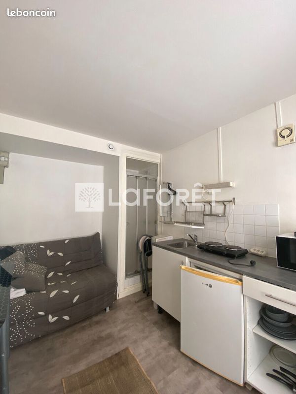 Appartement 1 pièce 9 m² · à Poitiers · 9 m² · 255 €/mois