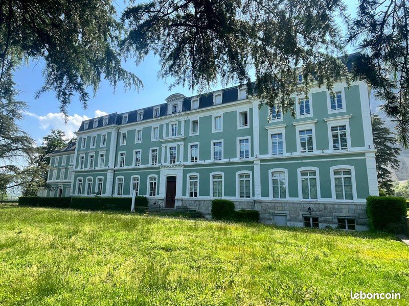 Appartement 2 pièces 60 m² · à Étrembières · 60 m² · 1 350 €