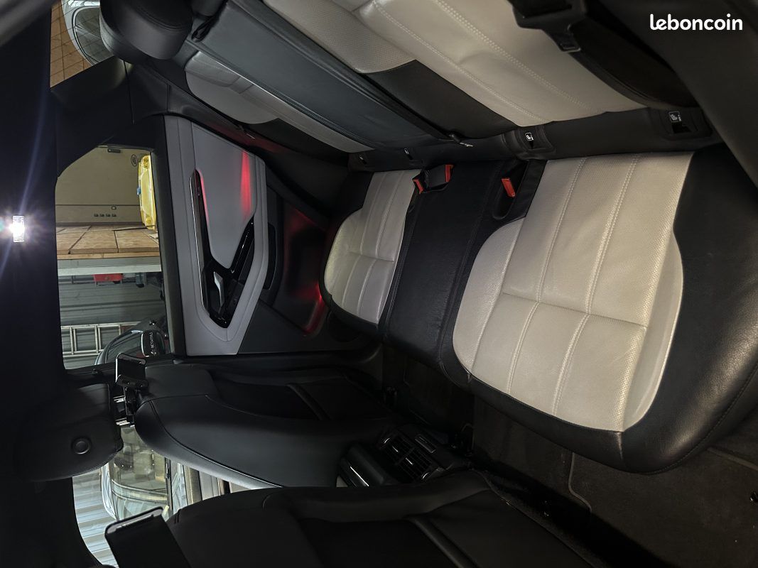 RANGE ROVER EVOQUE P300e 309CV R-DYNAMIC (image 19)
