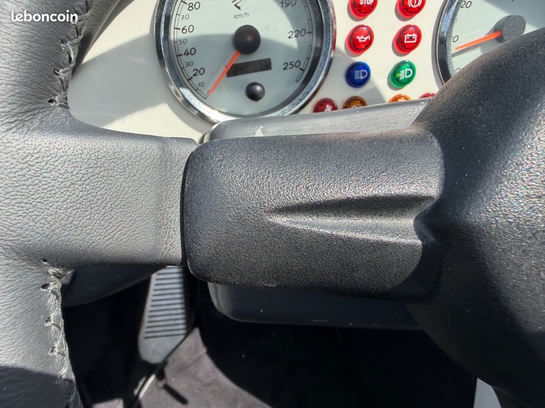 PGO SPEEDSTER CEVENNES 2.0 140CH - KILOMETRAGE D'ORIGINE - CLIMATISATION - RADIo (image 23)